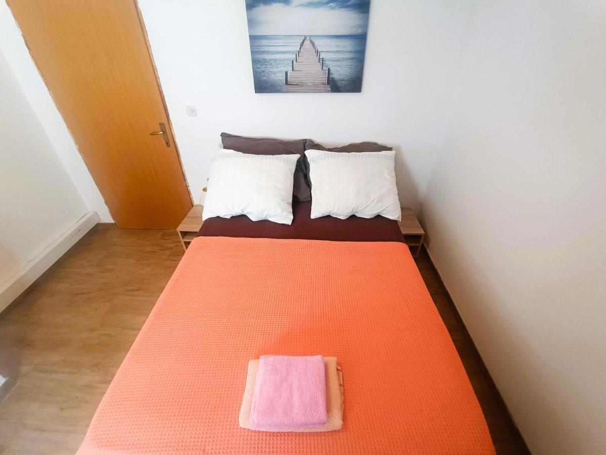 Apartments Babic 50 Meters From The Beach Vir Zewnętrze zdjęcie